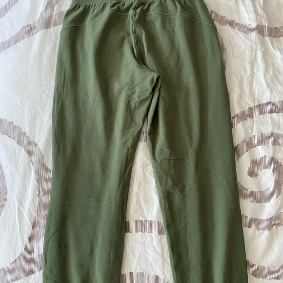 Lululemon Ready To Rulu High Rise Jogger 7/8 Size 4 - Picture 2 of 3